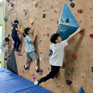 Camp兒童攀岩隊